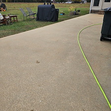 Concrete-Patio-and-Sidewalk-Cleaning-Leoma-TN 3