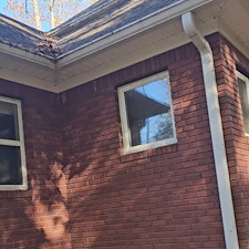 Gutter-Brighteneing-and-Soffit-Cleaning-in-Leoma-TN 5