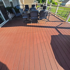House-Softwash-Driveway-Pressure-Washing-Trex-Deck-Cleaning-in-Columbia-TN 6