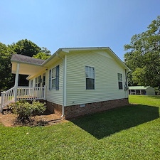 Professional-House-Washing-in-Spring-Hill-TN-Algae-Removal-Curb-Appeal-Restoration 4