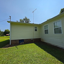 Professional-House-Washing-in-Spring-Hill-TN-Algae-Removal-Curb-Appeal-Restoration 3