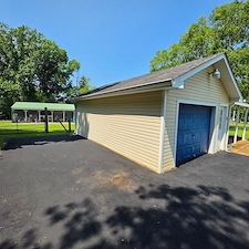 Professional-House-Washing-in-Spring-Hill-TN-Algae-Removal-Curb-Appeal-Restoration 0