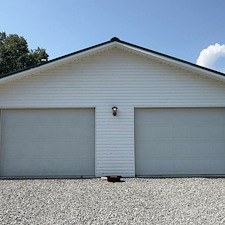 Soft-Wash-Turnaround-Algae-Covered-Garage-Revived-in-Bonnertown-TN 2